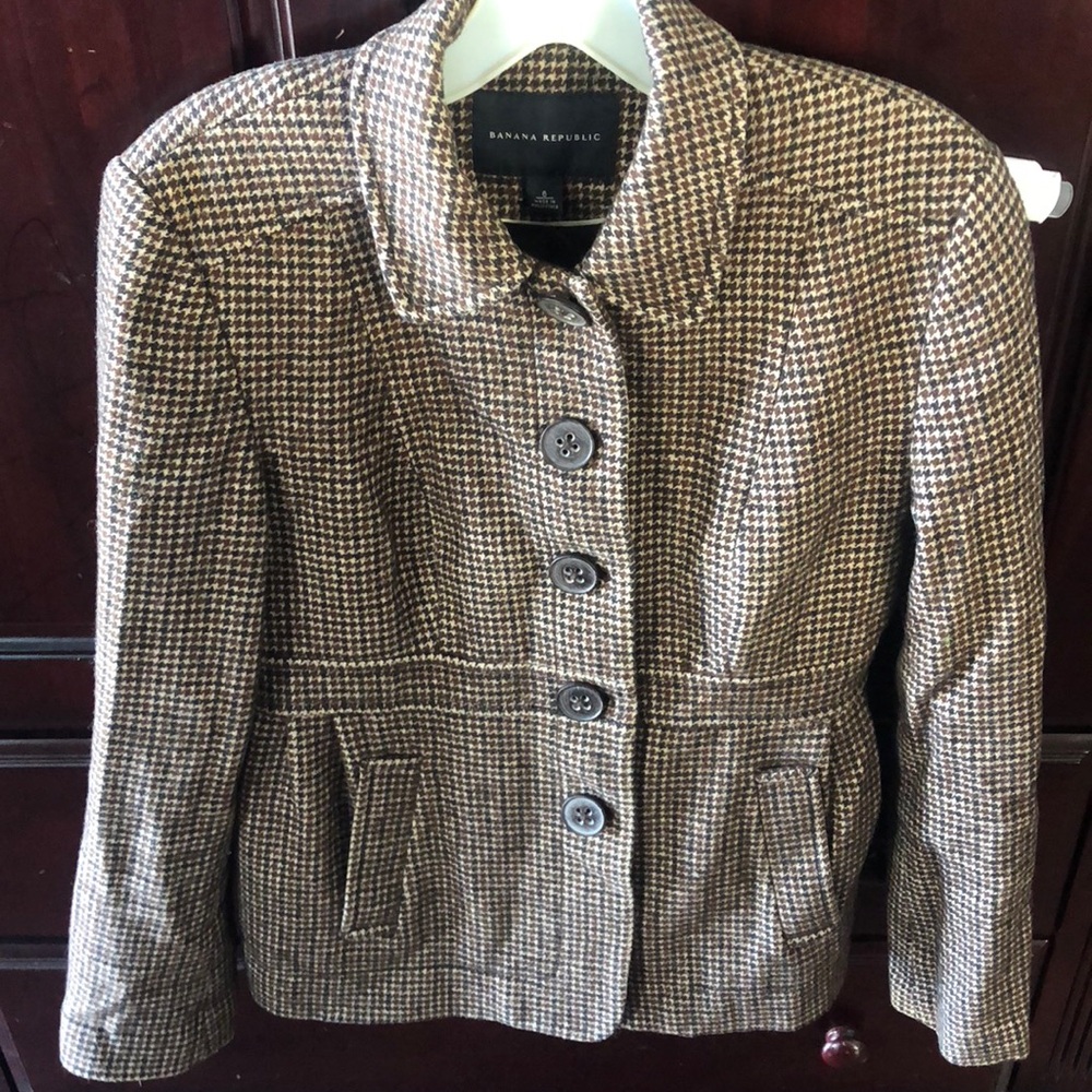 Women’s peacoat